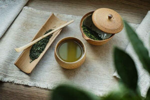Read more about the article ग्रीन टी के 11 आश्चर्यजनक लाभ जो आप शायद नहीं जानते होंगे? (11 Unknown Benefits Of Green Tea in Hindi)