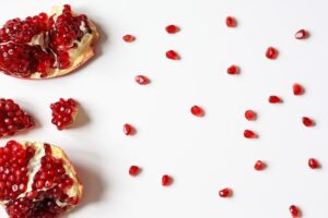 Read more about the article 11 Amazing Benefits of Pomegranate | अनार खाने के 11 आश्चर्यजनक लाभ जो आप शायद नहीं जानते होंगे |